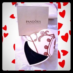 Genuine Leather Heart Pandora Jewelry Box